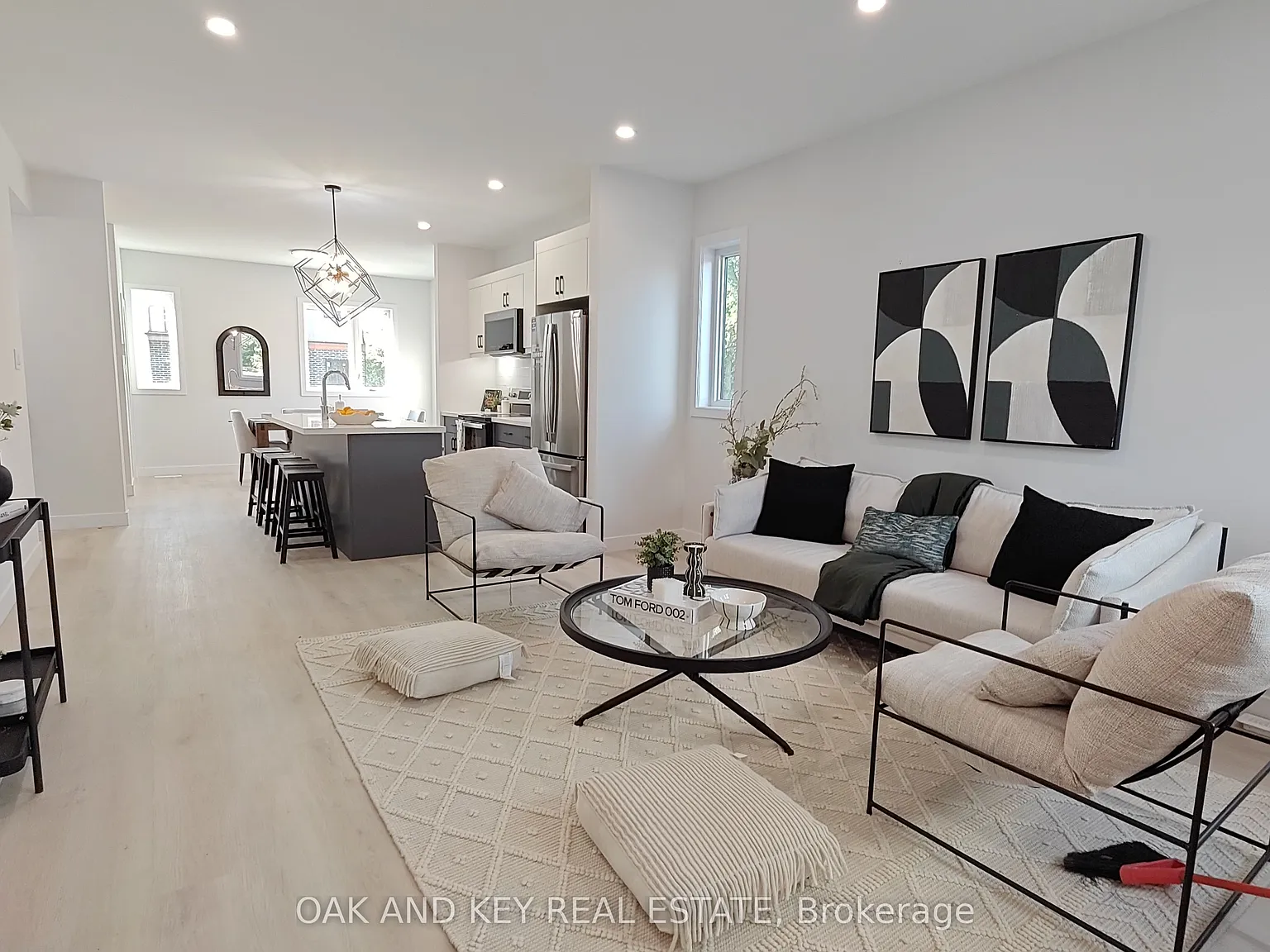 3 bed, $2,499 — Photo 3