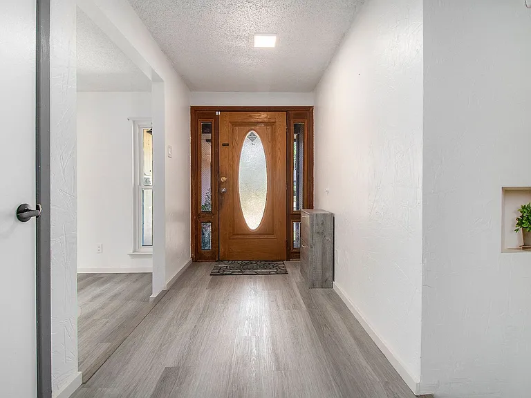 1014 Terrace Trl — Photo 5