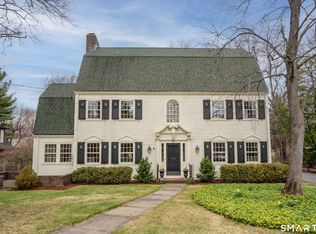 26 Fernwood Road, West Hartford, CT 06119