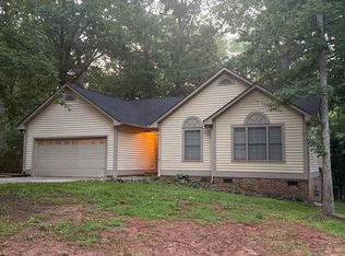 102 Keenan Orchard Dr, Mauldin, SC 29662