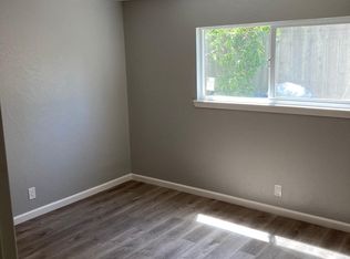 459 Riverside Dr, Napa, CA 94559