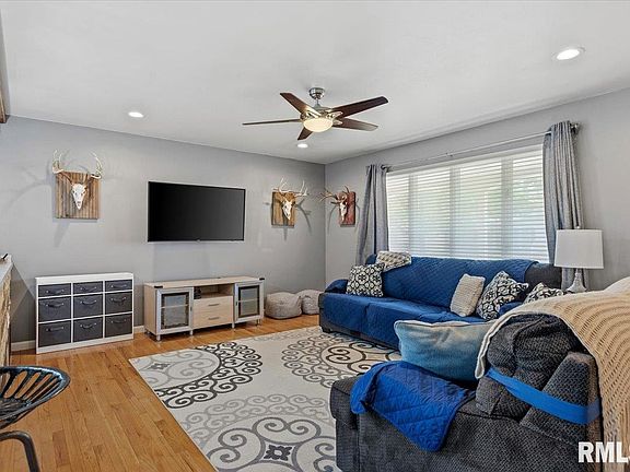 5th image of 40 Foresters Ln