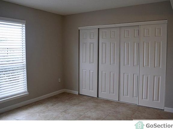 5th image of 5625 Antoine Dr #307