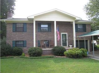 7325 Sterling Rd, Hixson, TN 37343