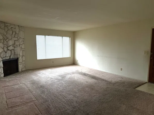 222 Loma Vista St APT C, El Segundo, CA 90245