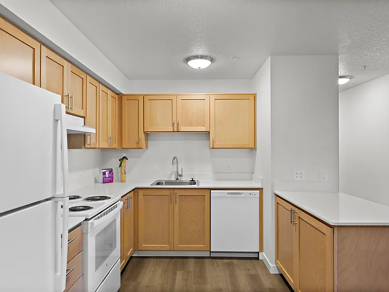 Norton Landing Apartments — Photo 9