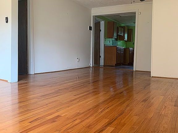 2nd image of 85 S Jackson St #234