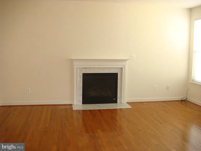 3858 Braveheart Dr — Photo 8