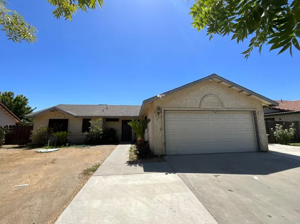 14587 W Stanislaus Ave, Kerman, CA 93630