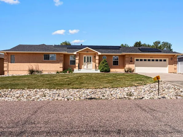 465 W Palmer Lake Dr, Pueblo West, CO 81007
