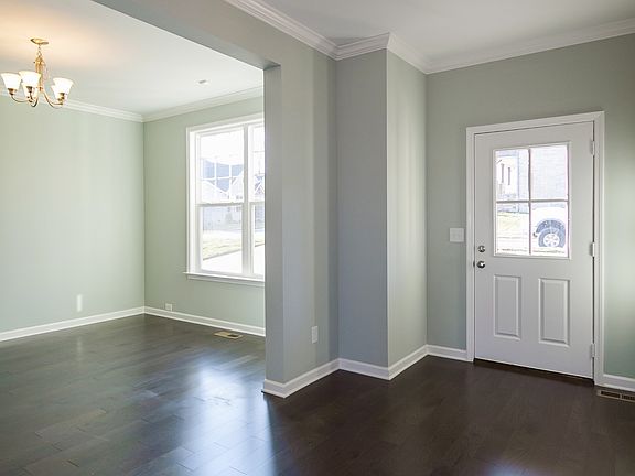 2nd image of 909 Easton Dr Lot 365