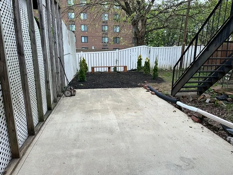 116 Cumberland St — Photo 17