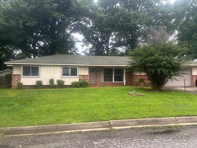 1st image of 817 I St NW