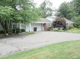 3813 W Willow St, Lansing, MI 48917