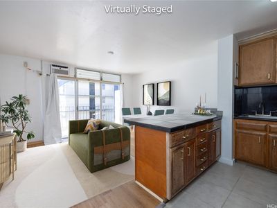 1914 University Ave APT 305, Honolulu, HI, 96822