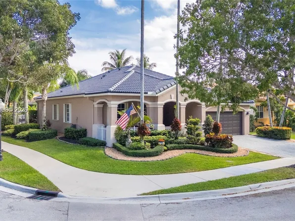 800 Lavender Cir, Weston, FL 33327