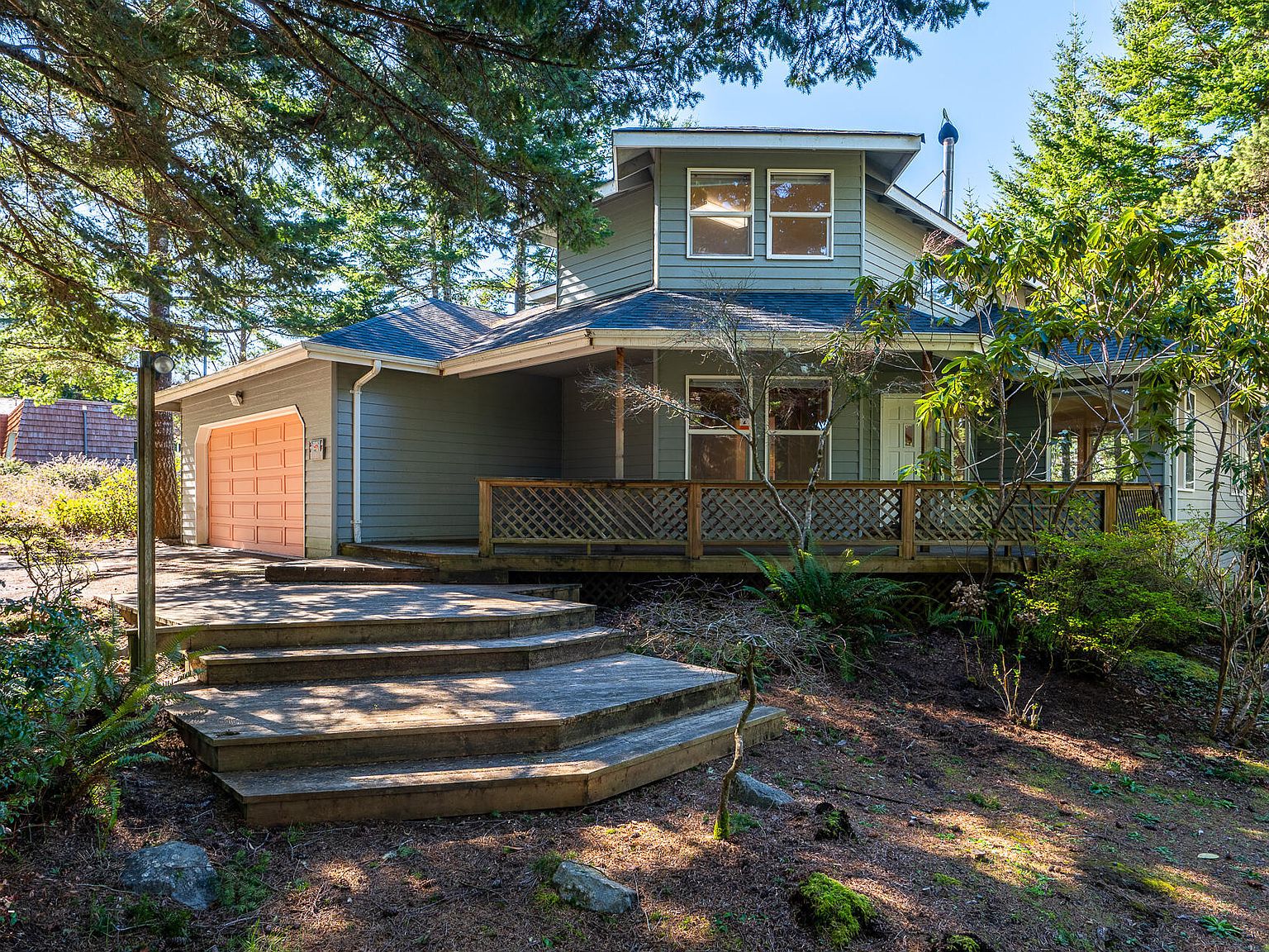 2116 NW Pine St, Waldport, OR 97394 Zillow