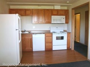 105 NE 92nd Pl APT 102, Portland, OR 97220