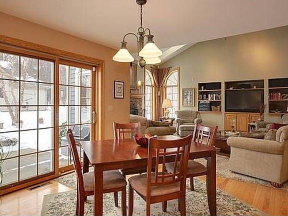 View kitchen to living ro
