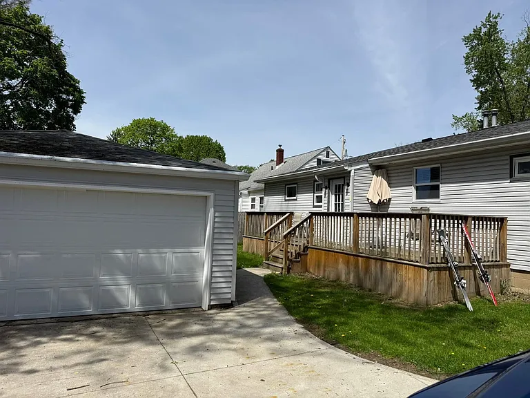 708 & 710 Ashland Ave — Photo 14