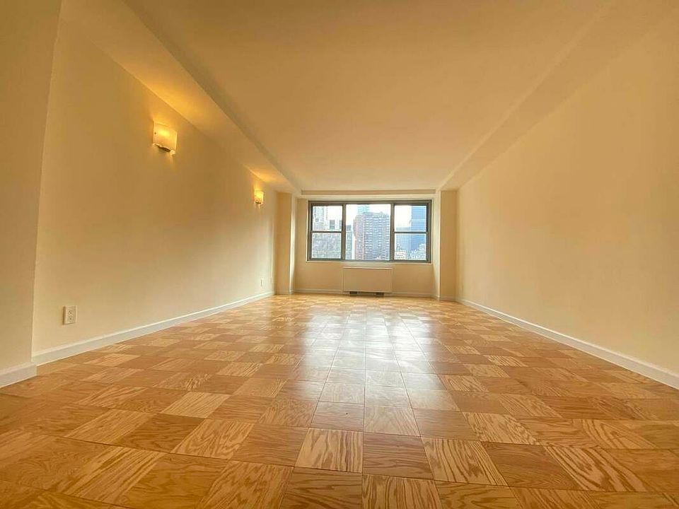 1st image of 250 E 63rd St APT 1201