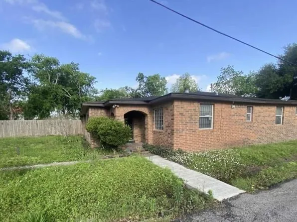 4419 Quitman St, Houston, TX 77026