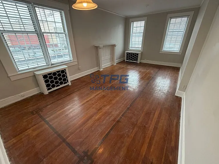 16 Summit Ave #2B — Photo 3