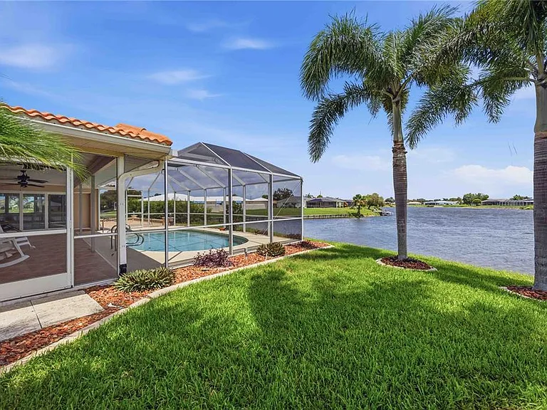 1714 Claw Ct — Photo 18