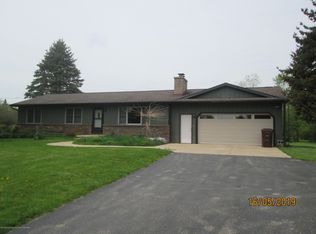 1950 Ives Rd, Leslie, MI 49251