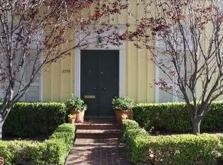8974 Norma Pl, West Hollywood, CA 90069
