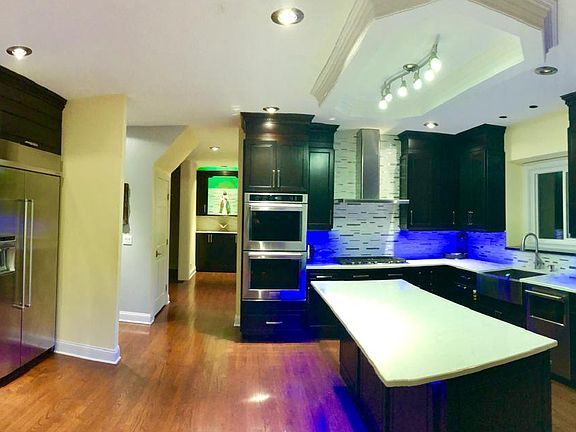 4th image of 2727 Sweetbroom Ct