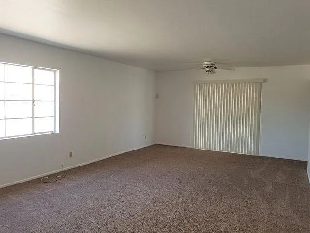 891 N Dakota St — Photo 4