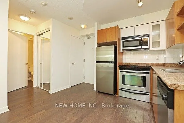 600 Fleet St #225 — Photo 13