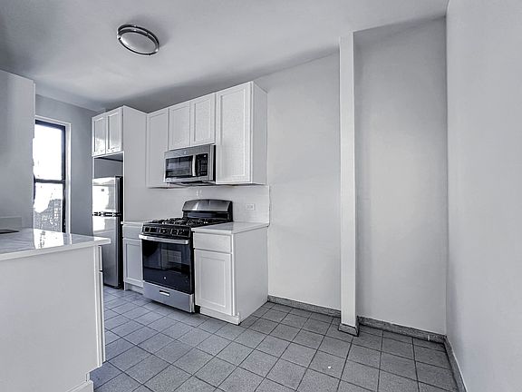 2nd image of 405 W 45th St APT 6b