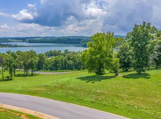 2424 Starboard Crst, Morristown, TN 37814