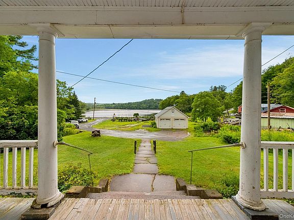4th image of 8 Norris Drive