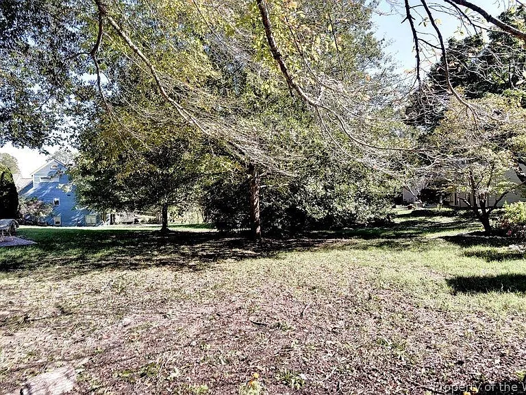 323 Littletown Quarter — Photo 23