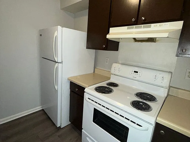 Foxfire West Apartments — Photo 14