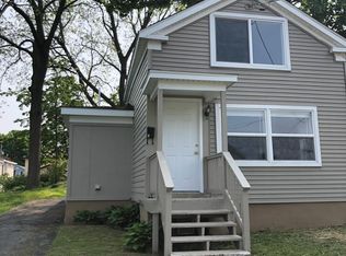 15 SW 9th St, Oswego, NY 13126