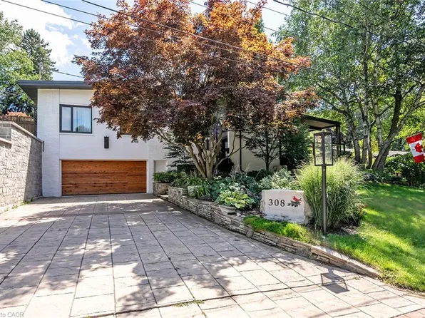 308 Cardinal Ave, Burlington, ON L7T 2N9