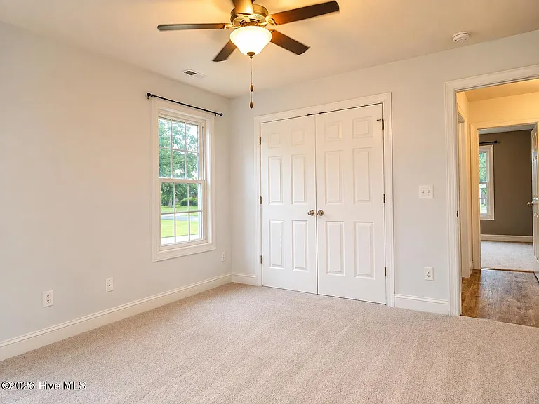 112 Wilda Dr — Photo 9