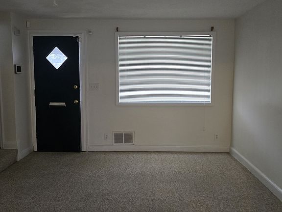 3rd image of 4115 Glen Hunt Rd