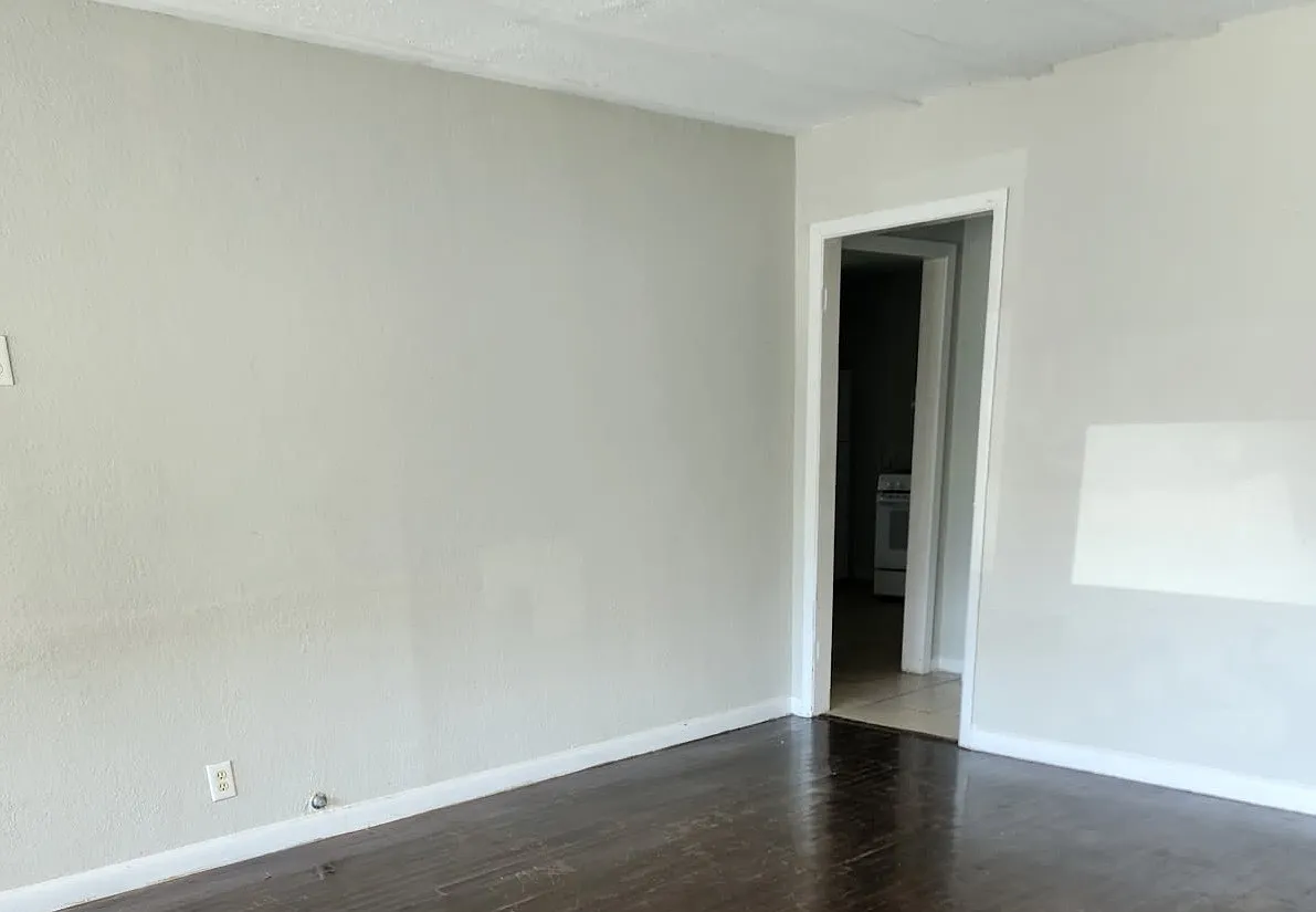 3 bed, 1117 sqft, $1,600 — Photo 4