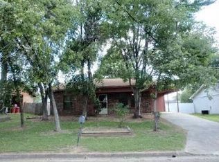 411 S 41st St, Van Buren, AR 72956