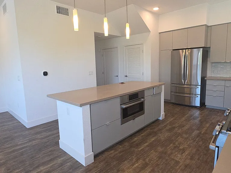 3658 Capitol Ave #306A — Photo 6