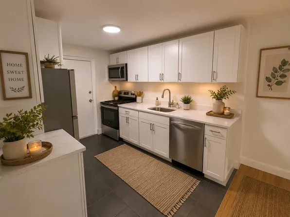 303 Broadway APT B6, Lynn, MA 01904