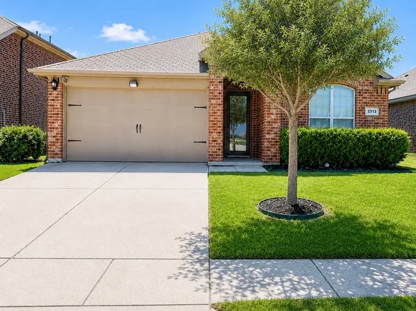 2313 Carrier Dr, Fate, TX 75189