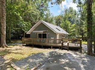 3040 Pleasant View Dr, Kunkletown, PA 18058