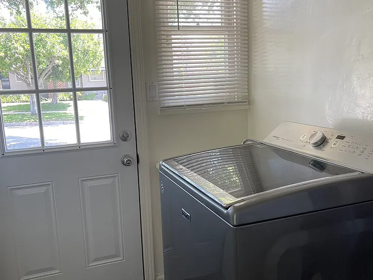 2395 Roanoke Rd — Photo 16