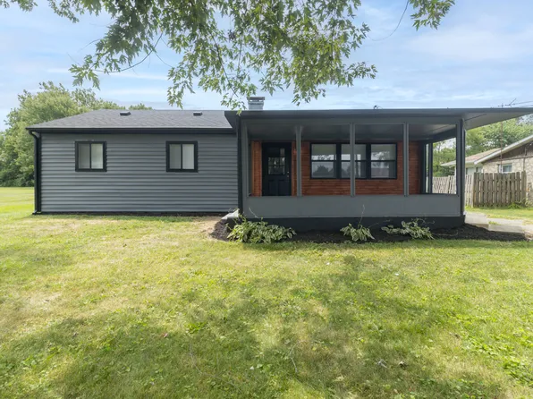 1083 E South St, Greenfield, IN 46140